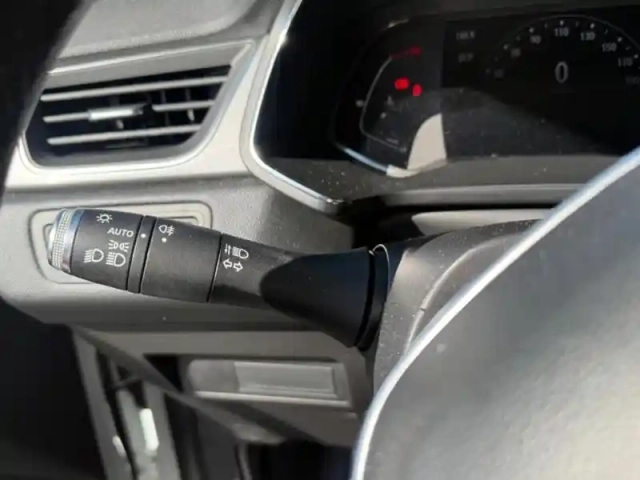 Renault Captur 1.3 tce 130 intens — photo 14