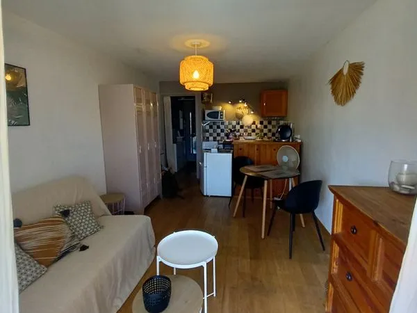 Studio carnon à l'année