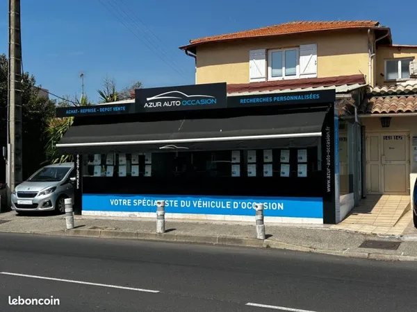 Emplacement n°1 - golfe-juan - rn7 - 14m de vitrine - visibilité exceptionnelle - droit au bail