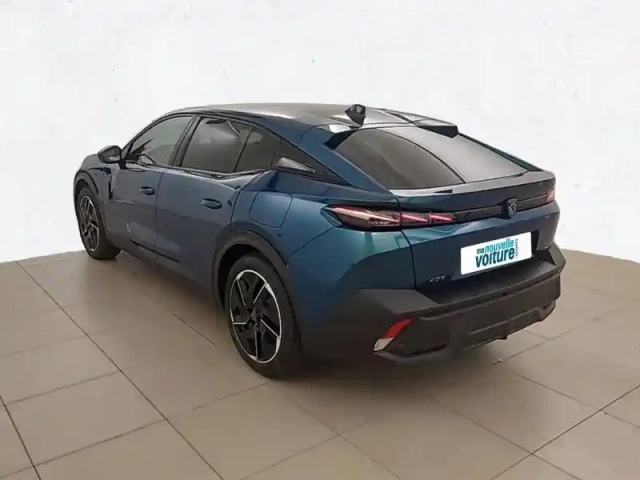 Peugeot 408 phev 225 e-eat8 — photo 7