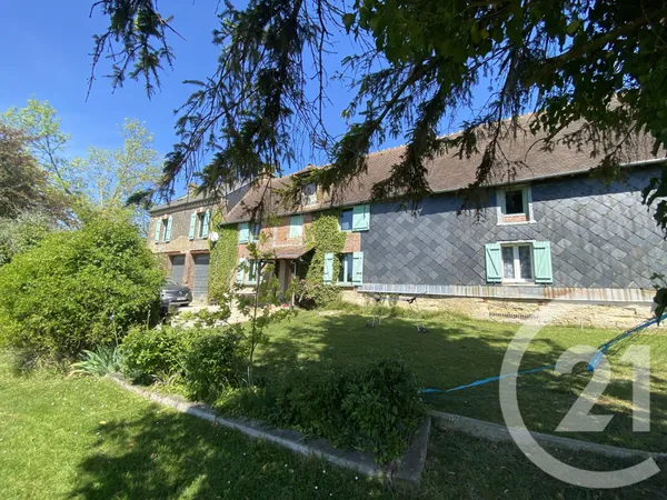 Maison 8 pièces 288 m²