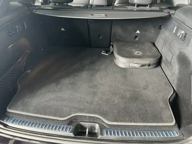 Mercedes Glc 300 e  hybrid eq 4matic am — photo 10