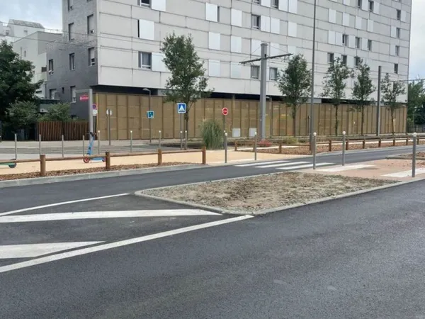 Colocation 98m2 Bordeaux lac sur ligne tram
