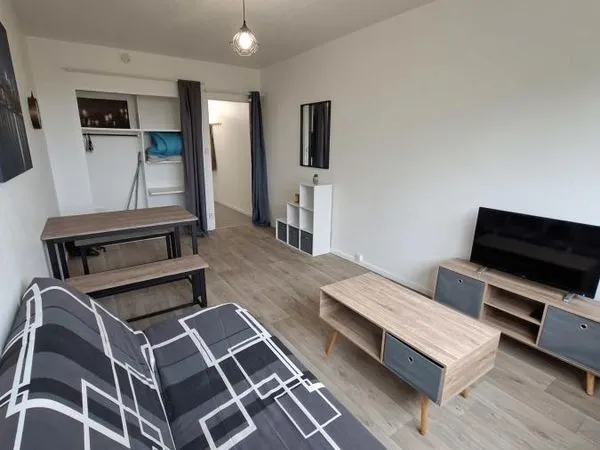Studio meublé Centre-Ville