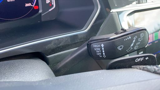 Volkswagen Tiguan 2.0 TDI 150 DSG7 - R-Line Exclusive – 2024 – 33340 km – Diesel – Boîte Automatique — photo 4