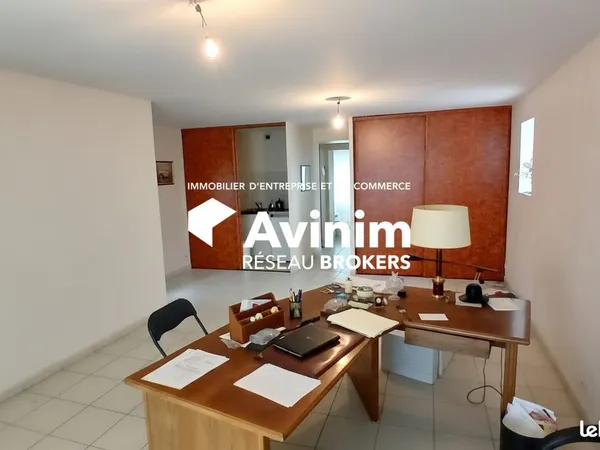 Bureaux 66 m² Fleury-les-Aubrais