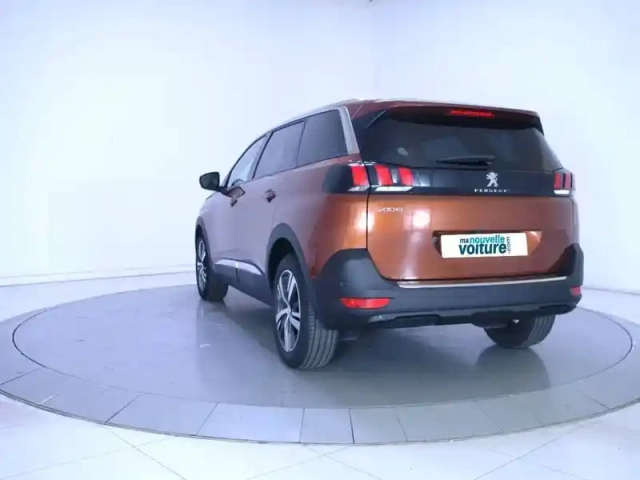 Peugeot 5008 puretech 130ch s&amp;s eat8 — photo 27