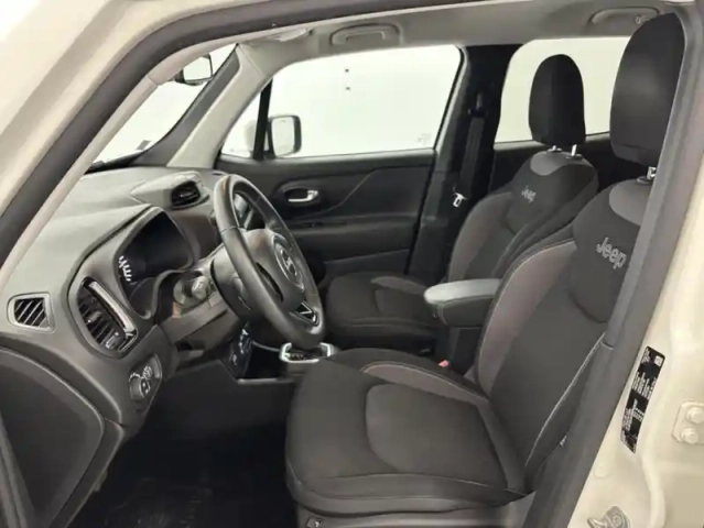 Jeep Renegade 1.3 turbo t4 190ch 4xe limited at6 — photo 9