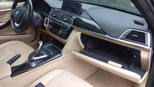 BMW Serie 3 Touring 320d 163 BVA8 - Lounge Plus – 2018 – 93711 km – Diesel – Boîte Automatique — photo 49