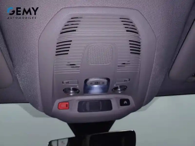 Citroën C5 Aircross hybride rechargeable 225 e-eat8 — photo 15