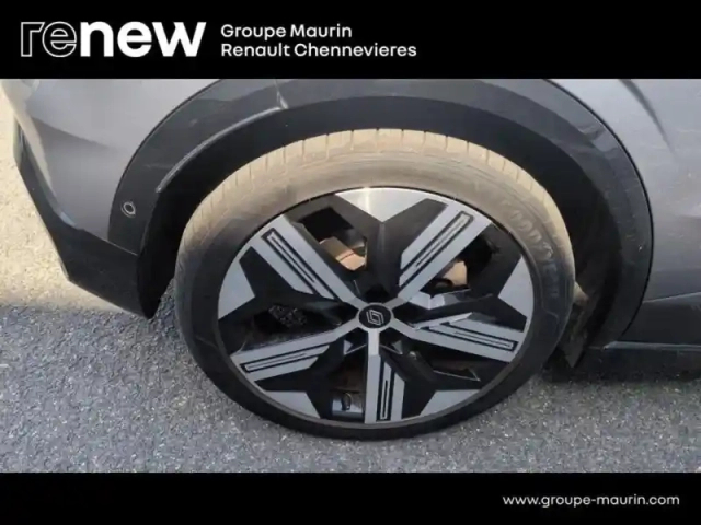 Renault Megane e-tech electric ev60 220ch iconic super charge -b — photo 12