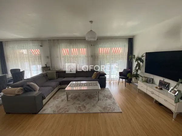 Appartement 5 pièces 104 m²