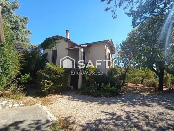 Maison années 30 à rénover - 115 m² avec jardin