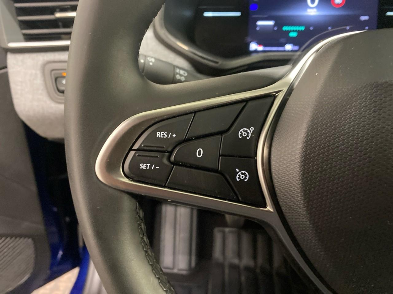 Renault Clio blue dci 100 ch gsr2 evolution — photo 19