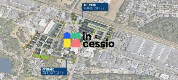 Local d'activité 821 m²