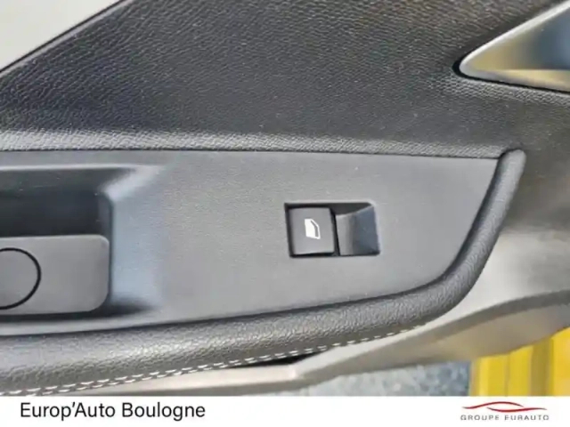 Opel Astra 1.2 turbo 130ch elegance bva8 — photo 15