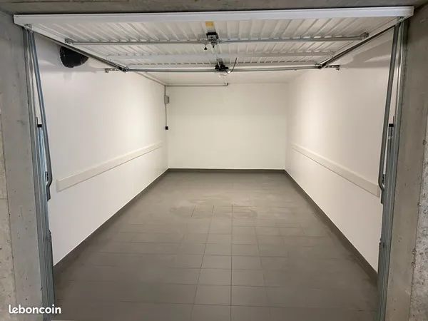 Garage 1 place fermé