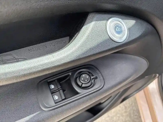Fiat 500 e 95ch icône — photo 15