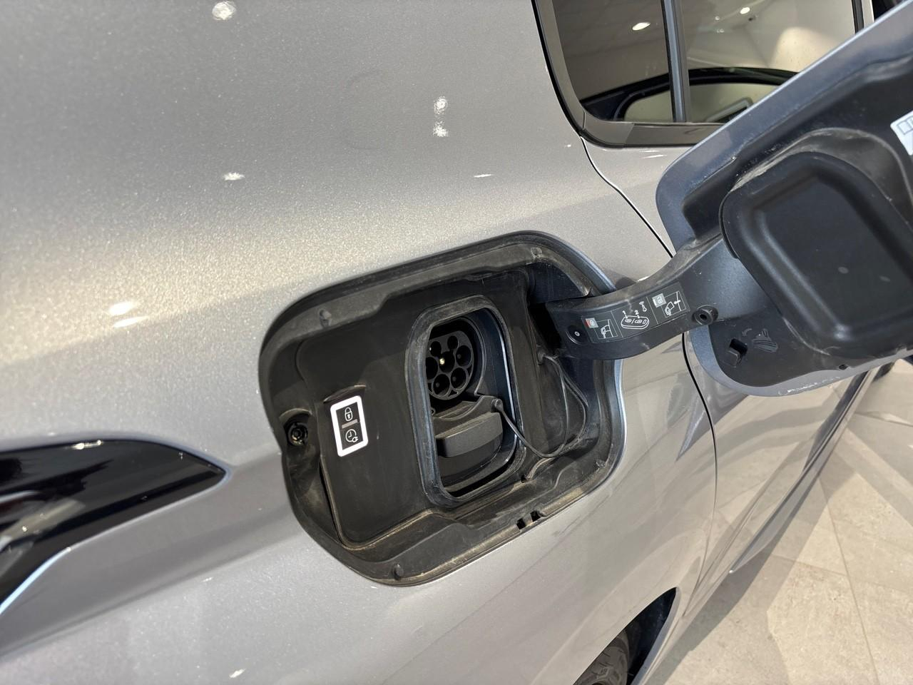 Peugeot 308 e-308 156ch batterie 55 kwh gt — photo 25