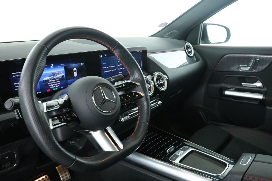 Mercedes-Benz GLA 250 e AMG Line 8G-DCT — photo 10