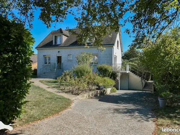 Pavillon 6 pièces 150 m²