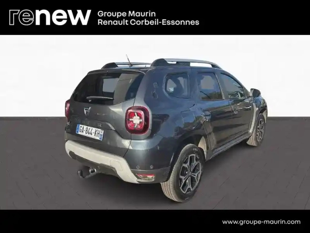 Dacia Duster 1.0 eco-g 100ch 15 ans 4x2 - e6u — photo 5