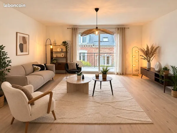 T4 traversant 108 m² avec balcon, garage et parking · Rouen