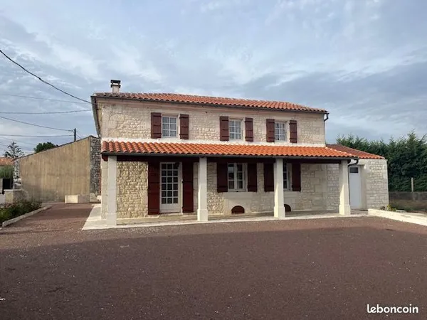 Maison charentaise 102m2