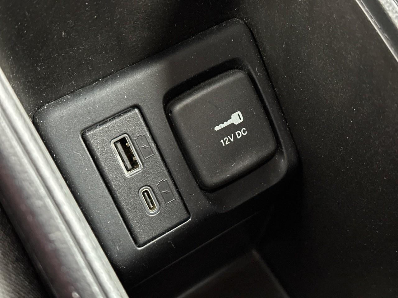 Fiat 500 c e 95 ch (red) — photo 32
