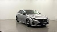Peugeot 308 PHEV 225ch GT e-EAT8 — photo 3