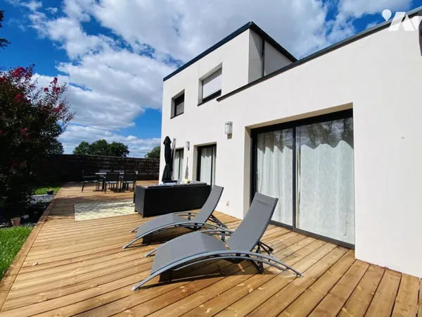 Maison 6 pièces 160 m²