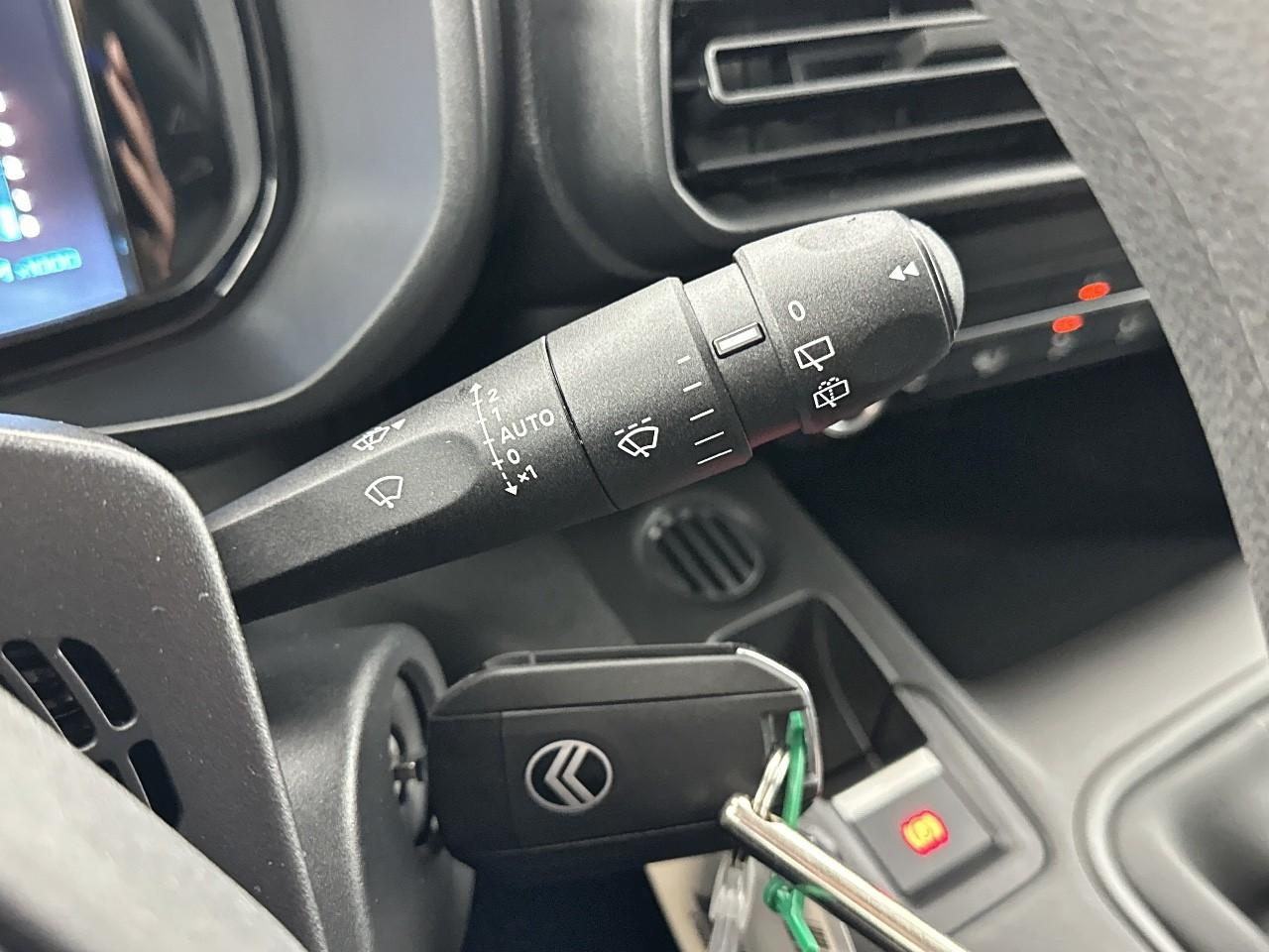 Citroën Berlingo van m diesel 100 ch manuelle — photo 18