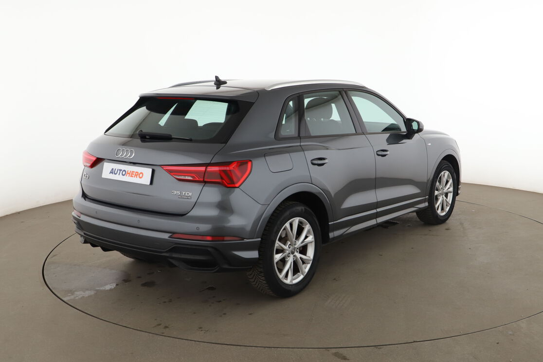 Audi Q3 35 TDI S Line Quattro — photo 5