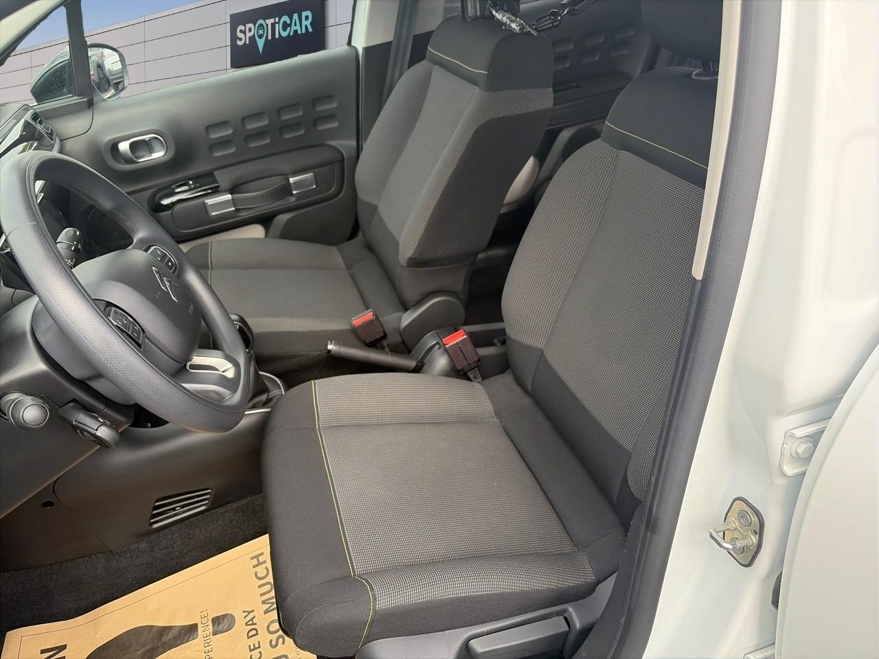 Citroën C3 1.2 puretech 83ch s&s shine — photo 9