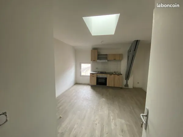 Immeuble 17 pièces 300 m²