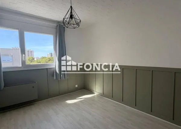 Appartement 4 pièces 94 m²