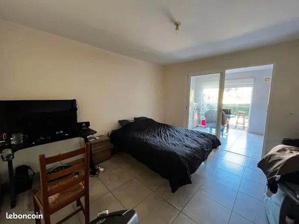 Studio 1 pièce 21 m²