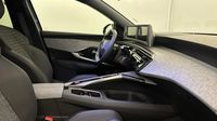 Peugeot 5008 Hybrid 145ch Allure e-DCS6 — photo 15