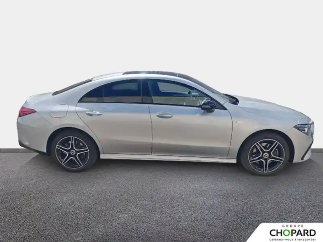 Mercedes Cla coupé 250 e hybrid eq 8g-dct — photo 9