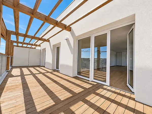 DERNIER ETAGE