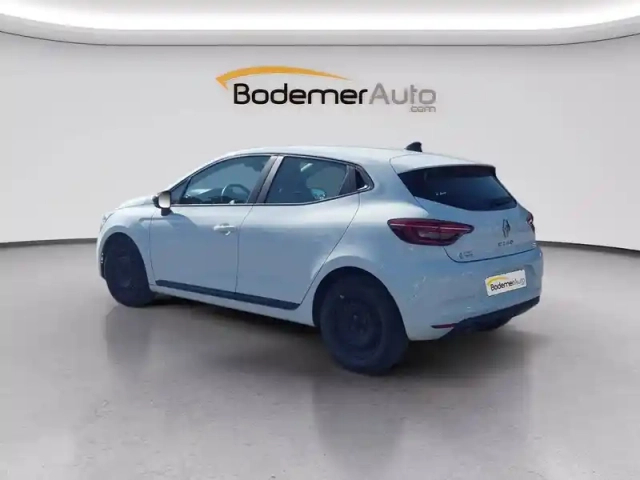 Renault Clio tce 90 — photo 13