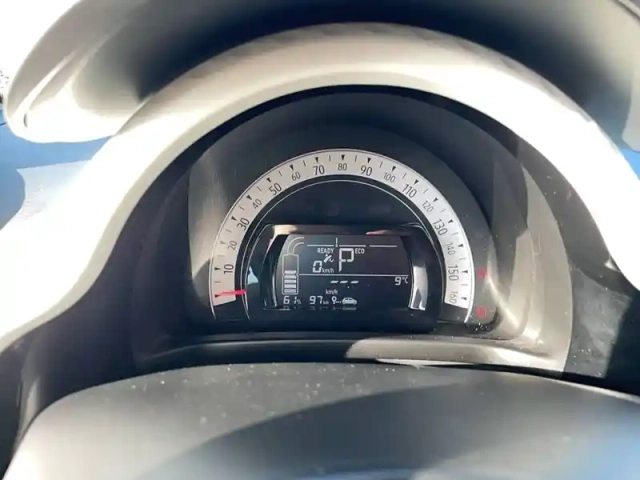 Renault Twingo iii e-tech — photo 55