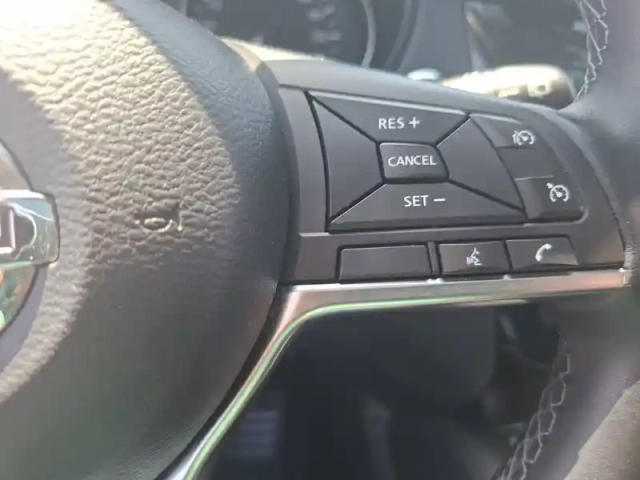 Nissan Qashqai 1.3 dig-t 158 dct — photo 15