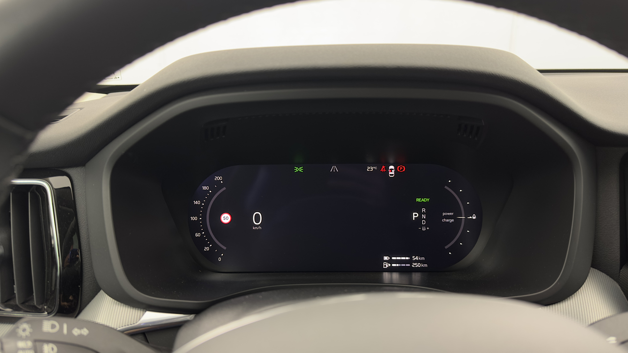 Volvo XC60 T6 Recharge AWD 253 ch + 145 ch Geartronic 8 — photo 30