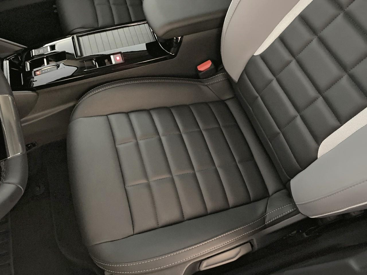Citroën C4 X hybride 145 ch e-dcs6 max — photo 9