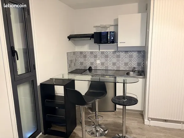 Location studio meublé