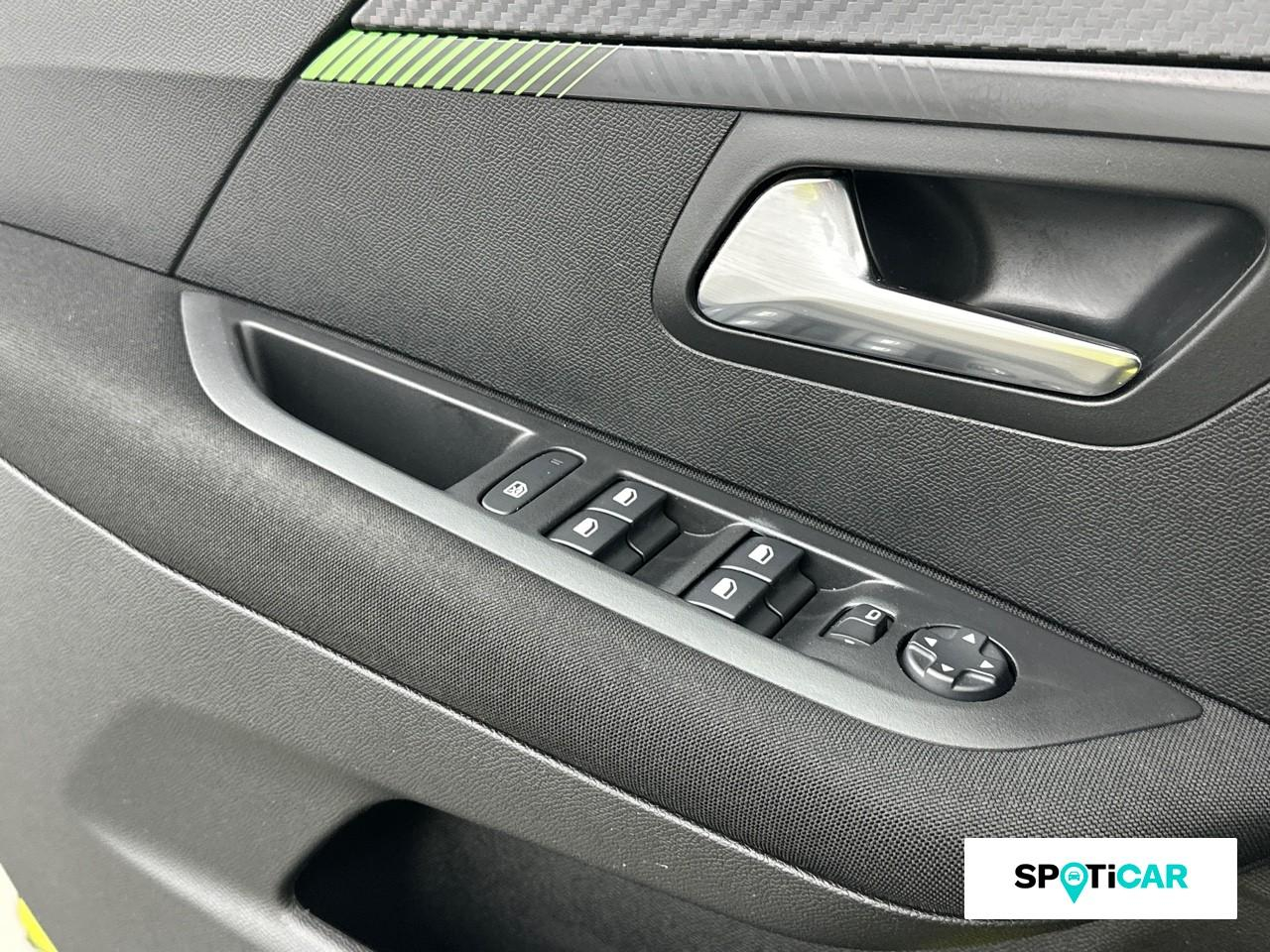 Peugeot 208 1.2 puretech 100ch s&s active — photo 16