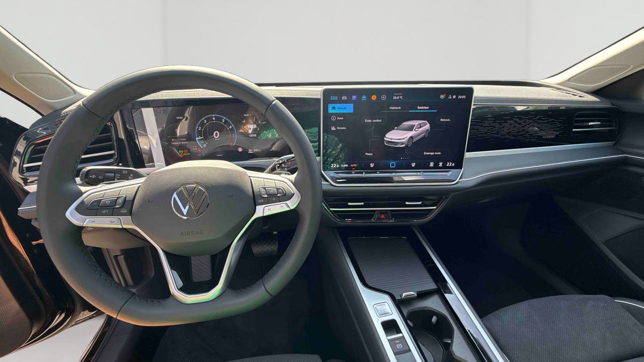 Volkswagen Passat 1.5 eTSI OPF 150 DSG7 — photo 11