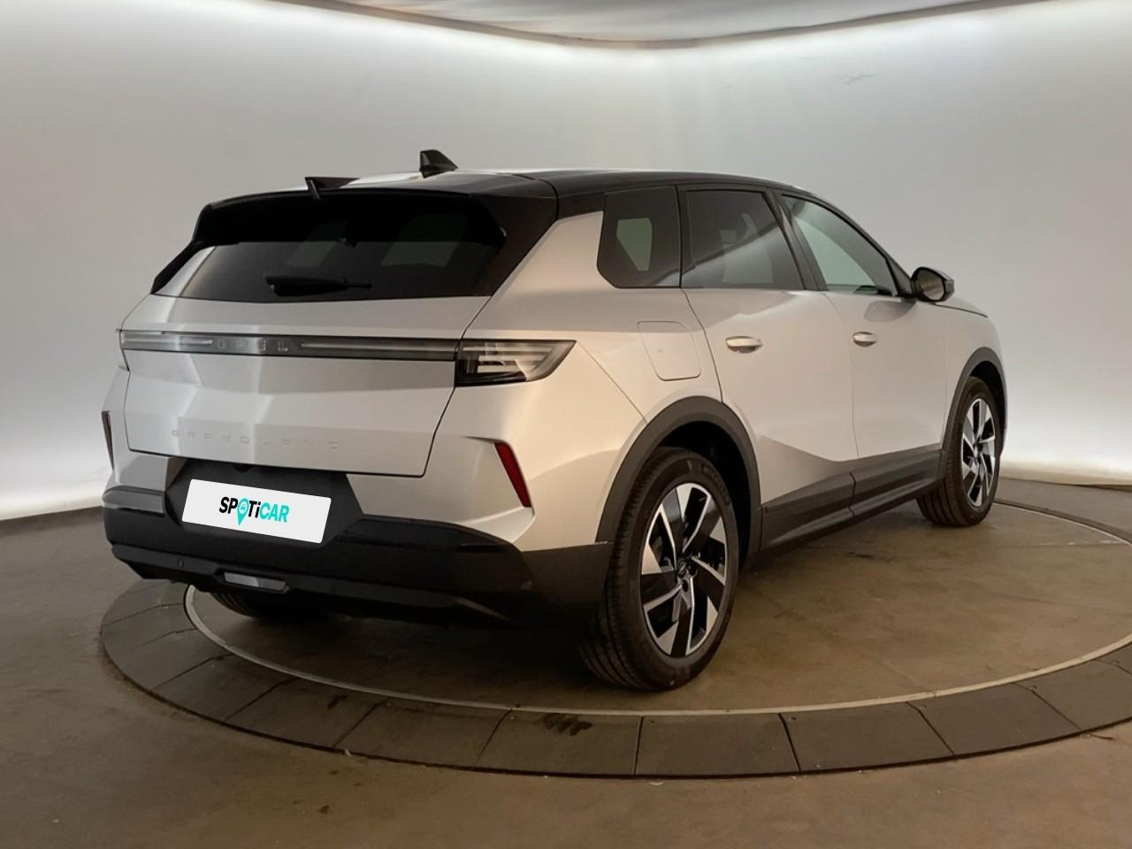 Opel Grandland 1.2 turbo hybrid 145 ch e-dct6 gs — photo 7