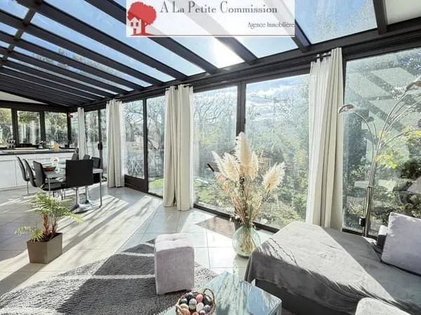 Maison 7 pièces 157 m²